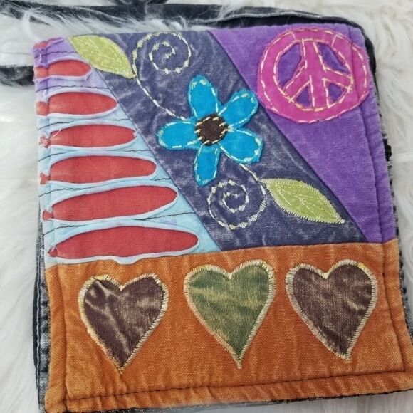 Boho Factory Distressed Crossbody Bag. - Picture 3 of 10